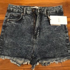 Bershka high waisted shorts